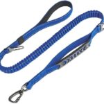 حبل ليش للكلاب مطاطي قابل للتعديل مضاد للسحب مع مشبك حزام الامان